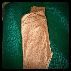 Lula Roe leggings